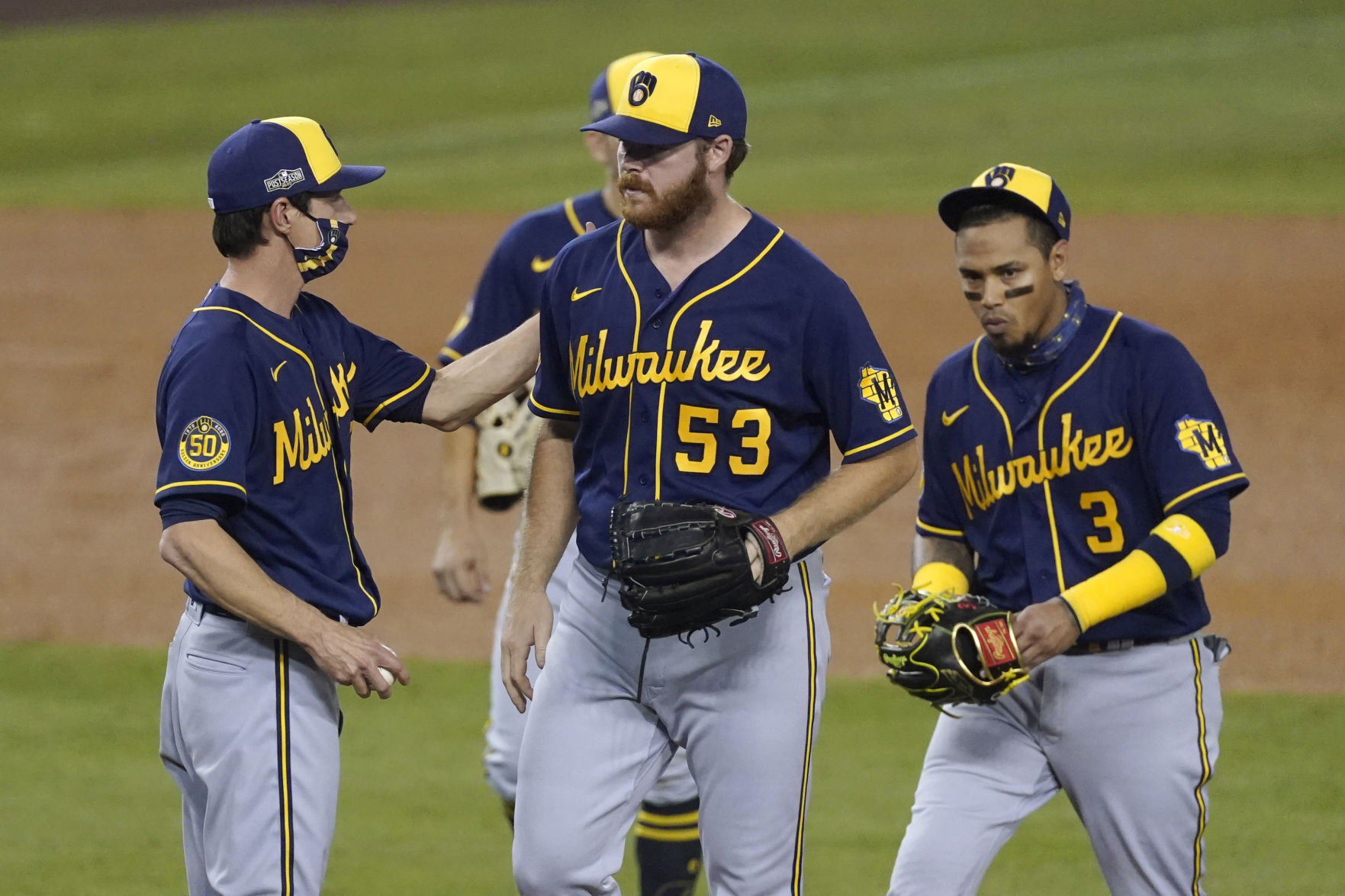 Dodgers 3, Brewers 0